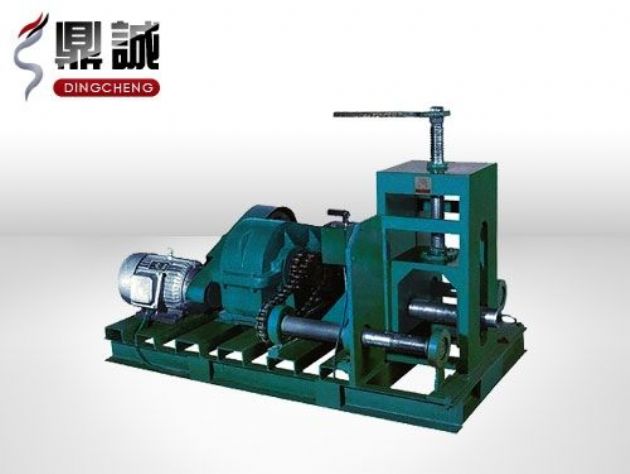 點擊查看詳細信息<br>標題：臥式多功能滾動彎管機 閱讀次數：4558