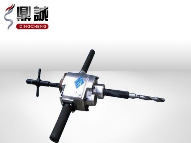 點擊查看詳細信息<br>標題：ZK19型軌道鉆 閱讀次數：3607